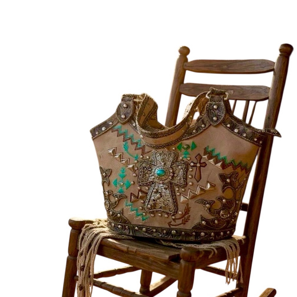 Cowgirl Trendy Tote Bag Concealed Weapon Rhinestone Studded Turquiose‎ Southwest